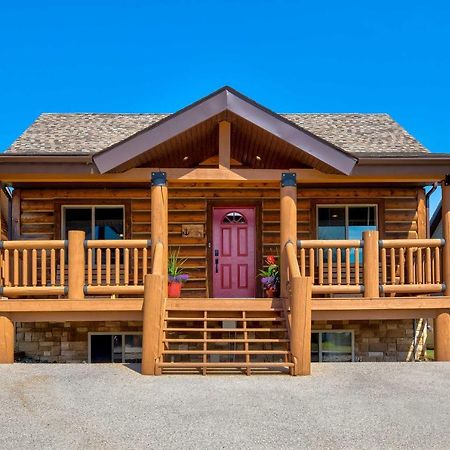 Whispering Pines Cabin With Pool, Lake And Golf Access! Villa Pine Lake Dış mekan fotoğraf